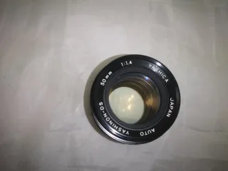 Objetivo Yashinon DS 50mm 1:1.4 M42