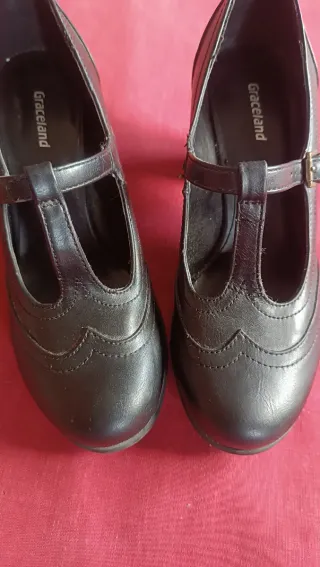 Zapatos Graceland Talla 36 Negros