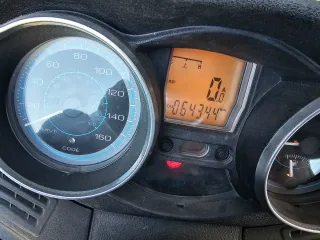 Piaggio EVO 125 Scooter