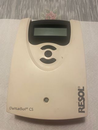Centralita Solar DeltaSol CS RESO