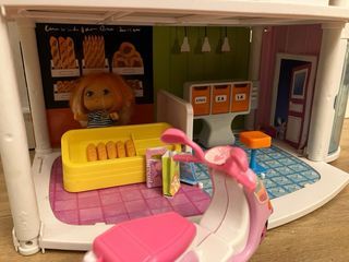 Casa Barriguitas con muñecas y accesorios