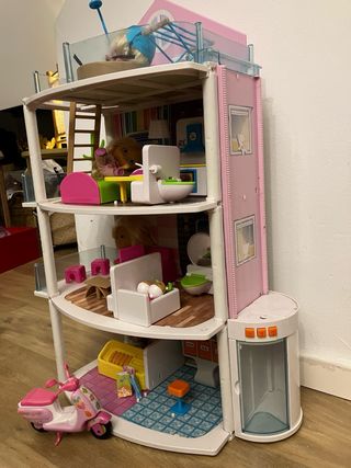 Casa Barriguitas con muñecas y accesorios