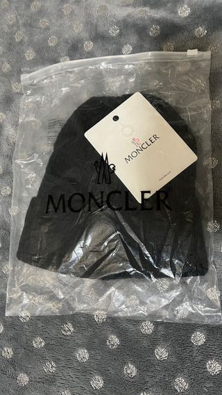 Gorro Moncler Negro - Nuevo a estrenar