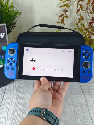 Consola Nintendo switch+FIFA 24