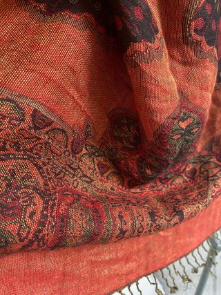 Sciarpa con farfalle 100%cashmer