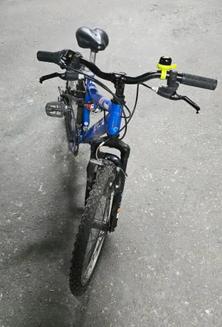 Bicicleta infantil 20" azul