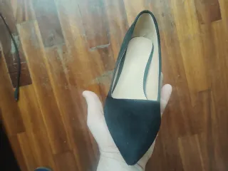 Cinturón y 2 pares de zapatos diferentes marcas