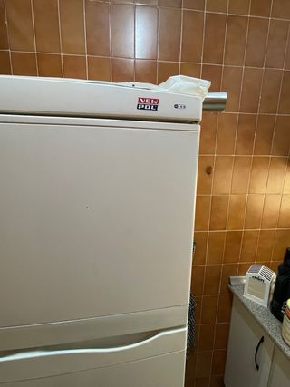 Frigorífico NEW POL 2 puertas