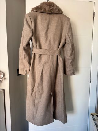 Abrigo Zara Lana visón Talla L con Cinturón