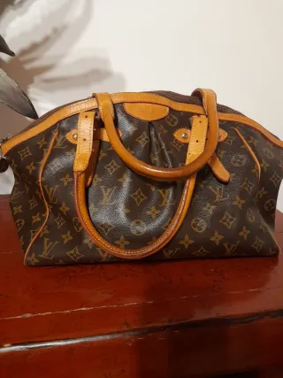 Borsa Louis Vuitton capiente marrone