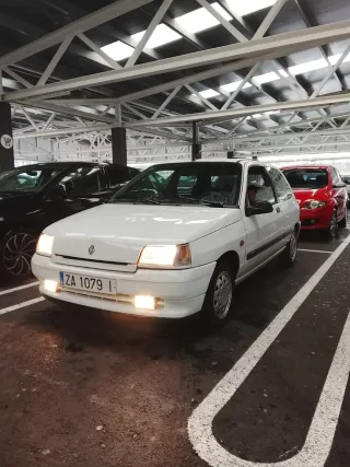 Renault clio  rt 94