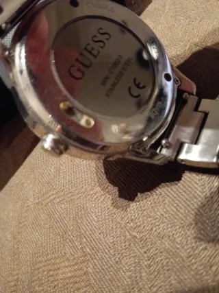 Reloj Guess Mujer, cambias el color de la esfera