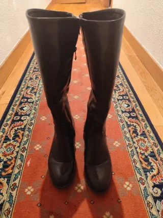 Bota de mujer de piel