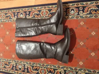 Bota de mujer de piel