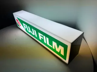 Insegna Luminosa Bifacciale FUJI FILM