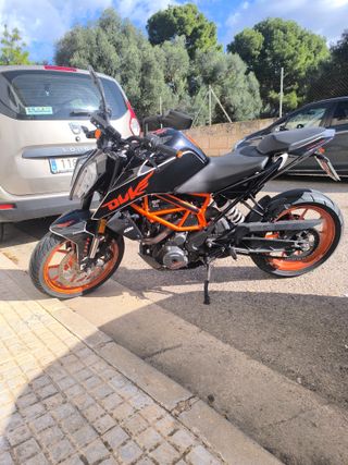 KTM Duke 390