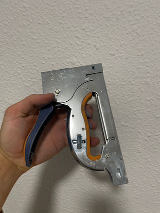 Grapadora para tapizaría