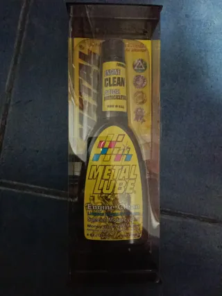 Metal Lube Engine Clean para Motocicletas