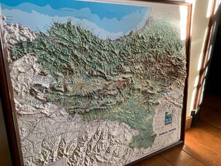 Mapa relieve Euskal Herria Urratz