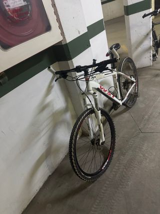 Bicicleta de Montaña WST 520 Blanca