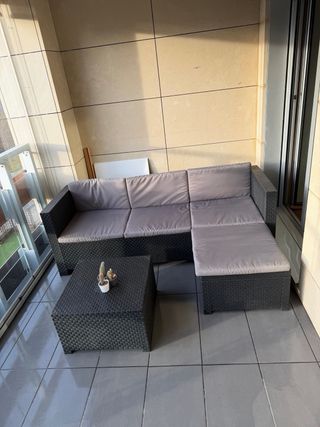 Sofá modular exterior gris y negro