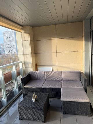 Sofá modular exterior gris y negro