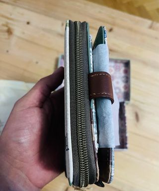 Cartera Candy con diseño de chica y gatito