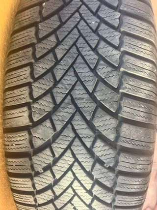 Neumático Invierno Bridgestone 225/60 R18