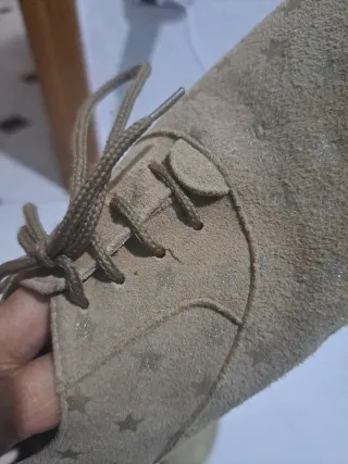 Zapatos planos niña beige estrellas