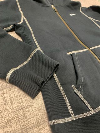 Sudadera/ chaqueta Nike. Unisex