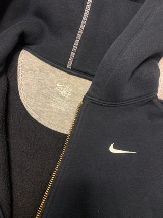 Sudadera/ chaqueta Nike. Unisex