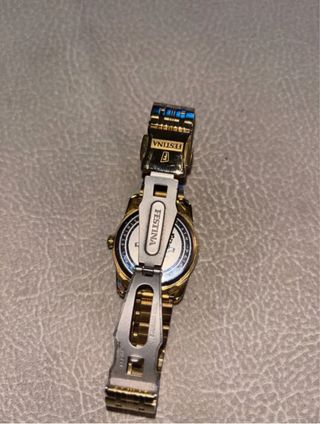 Reloj Festina Dorado y Blanco