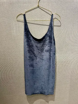 Vestido de terciopelo azul, tirantes, fiestas