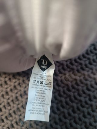 Cojín de lactancia desenfundable estrellas