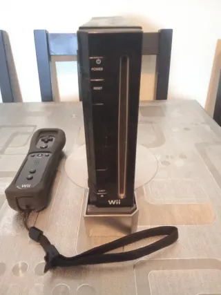 Nintendo Wii Negra + 2 Juegos
