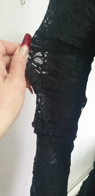 Vestido negro elegante fiesta