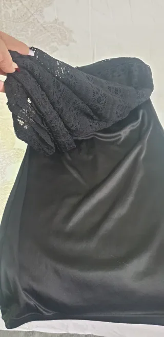 Vestido negro elegante fiesta