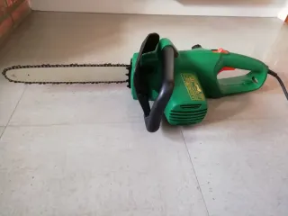 Motosierra Eléctrica Black & Decker 35cm