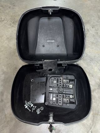 Baúl + pitón original Piaggio Beverly