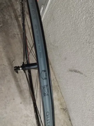 Llantas aluminio Campagnolo Khamsin.