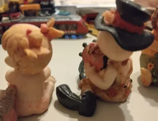 Set 4 statuine resina