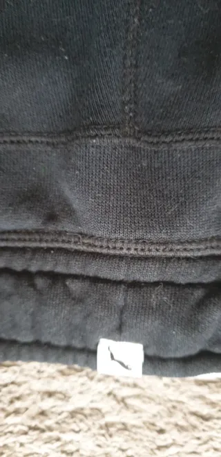 Pantalón deportivo Puma negro