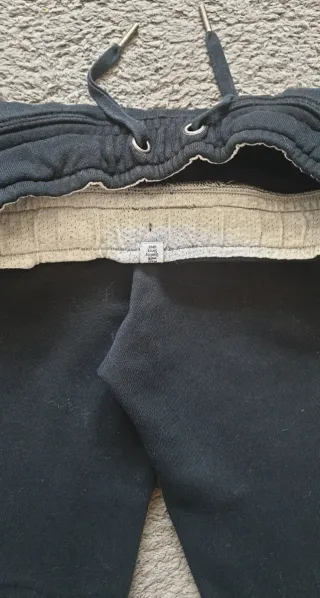 Pantalón deportivo Puma negro