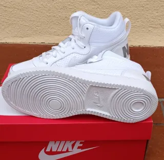 Nike Court Vision Mid Zapatillas Blancas