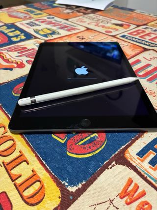 iPad 7ª Gen 32GB + Apple Pencil + Funda