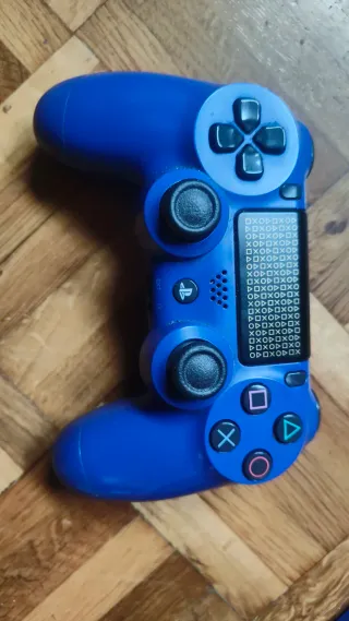 PS4 Edición Limitada Azul y Dorado