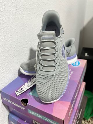 Skechers Mujer Gris Talla 39