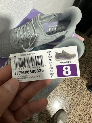 Skechers Mujer Gris Talla 39