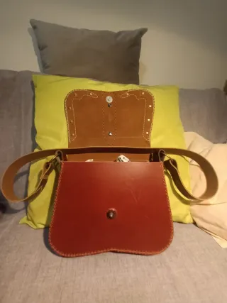 Borsa in cuoio fatta a mano