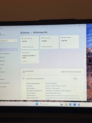 Portátil Lenovo IdeaPad slim 3 Gen 8 Intel Core i3